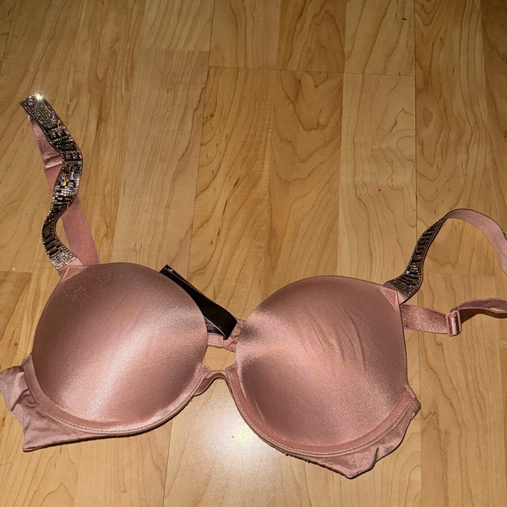 Cute baby pink Victoria’s Secret push-up bra 34B with rhinestone straps